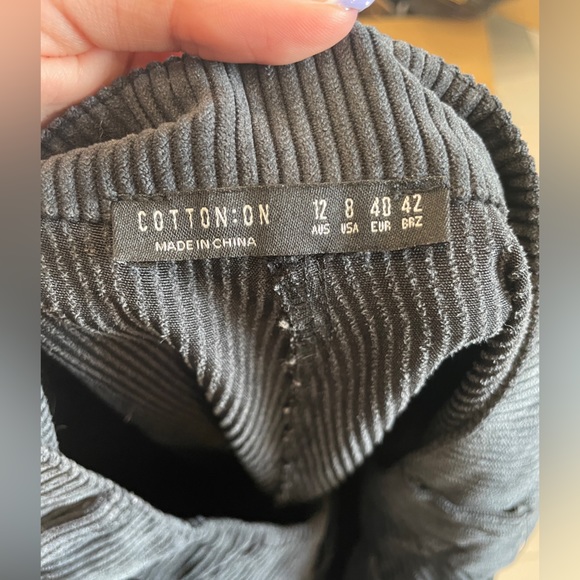 Pants - Picture 3 of 3